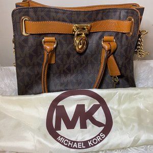 Nouveau Hamilton Small Logo and Leather Satchel